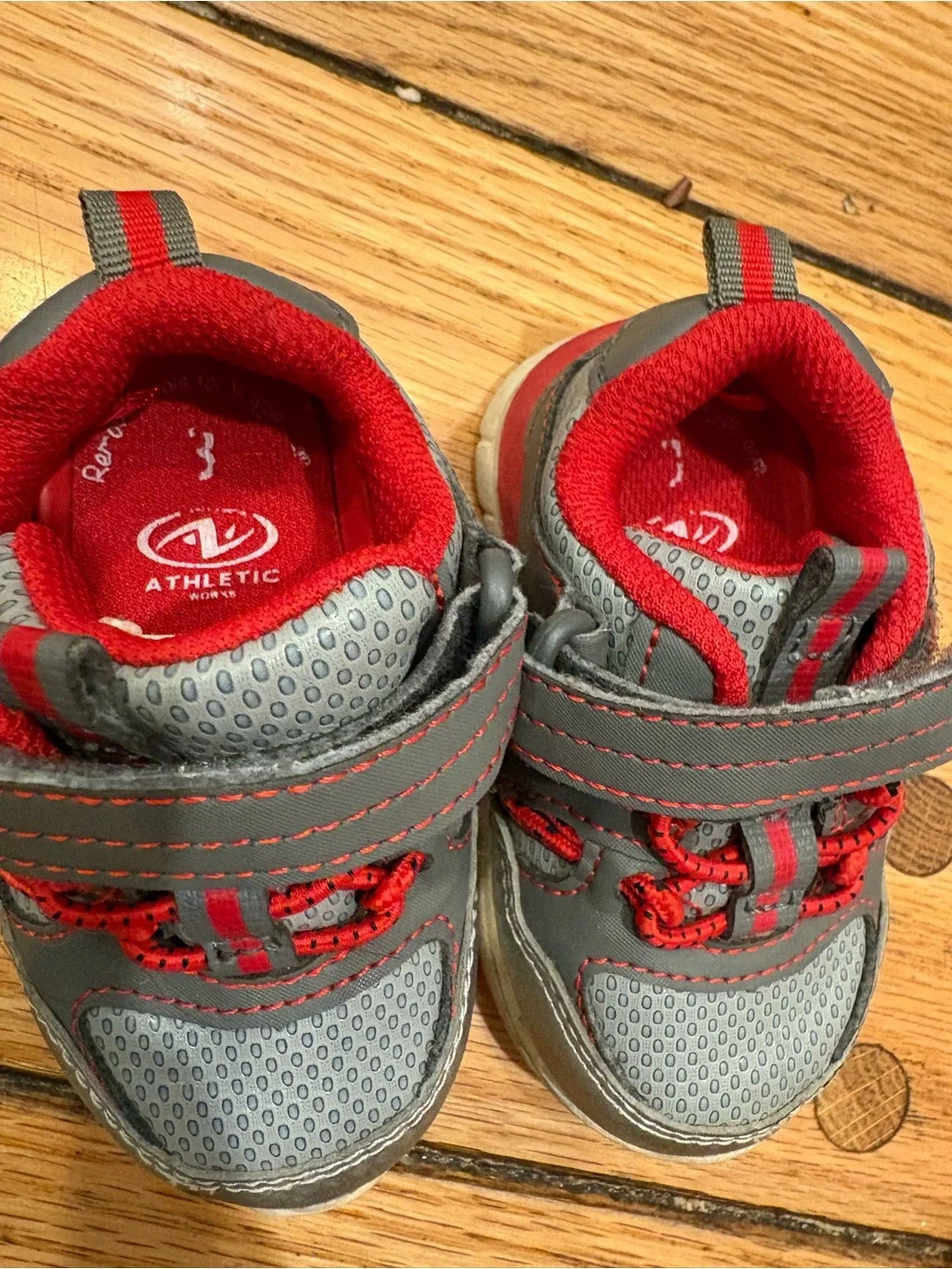 Athletic Works Grey and Red Athletic Sneakers shoes size infant baby 3